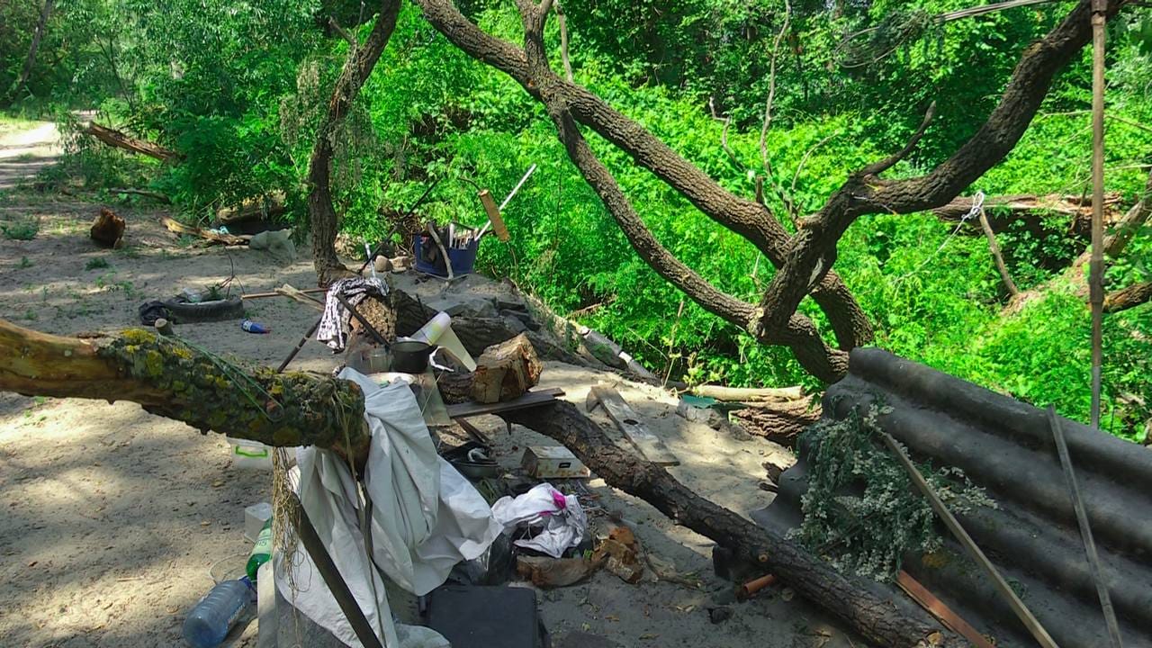 В Киеве очистили от мусора реки Почайну и Лыбидь -