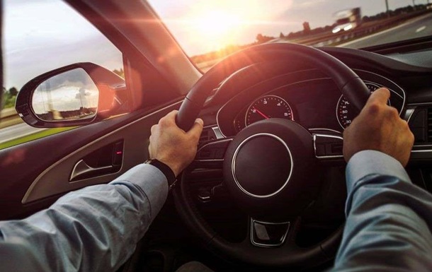 Набув чинності Закон України про штрафування інструкторів за порушення підготовки водіїв -