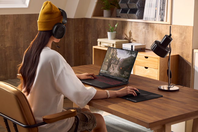 Для игр, работы, учебы и творчества: подарите эти ноутбуки от ASUS на Рождество или Новый год