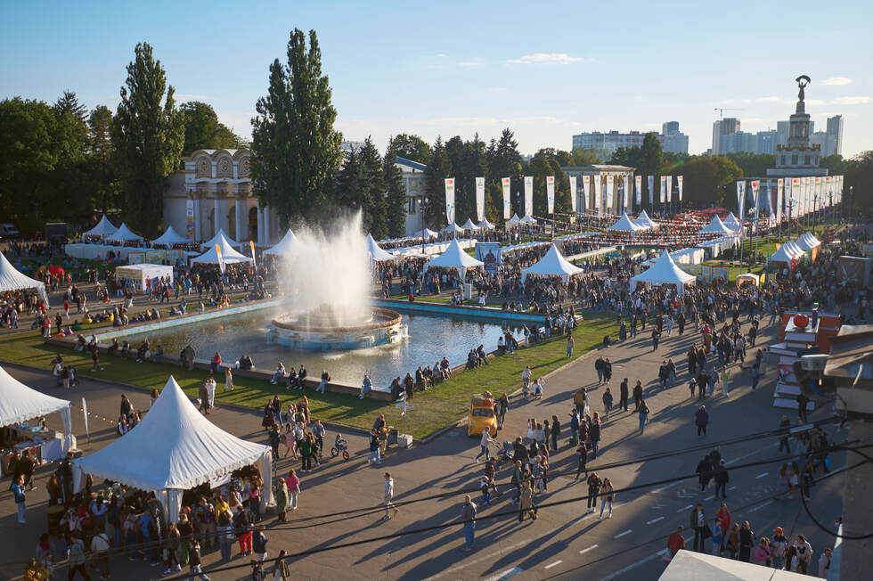 Павлюк, Jamala, Байдак, Астафьева и другие: гид фестивалем "Книжная страна. Цветная" фото 5 4
