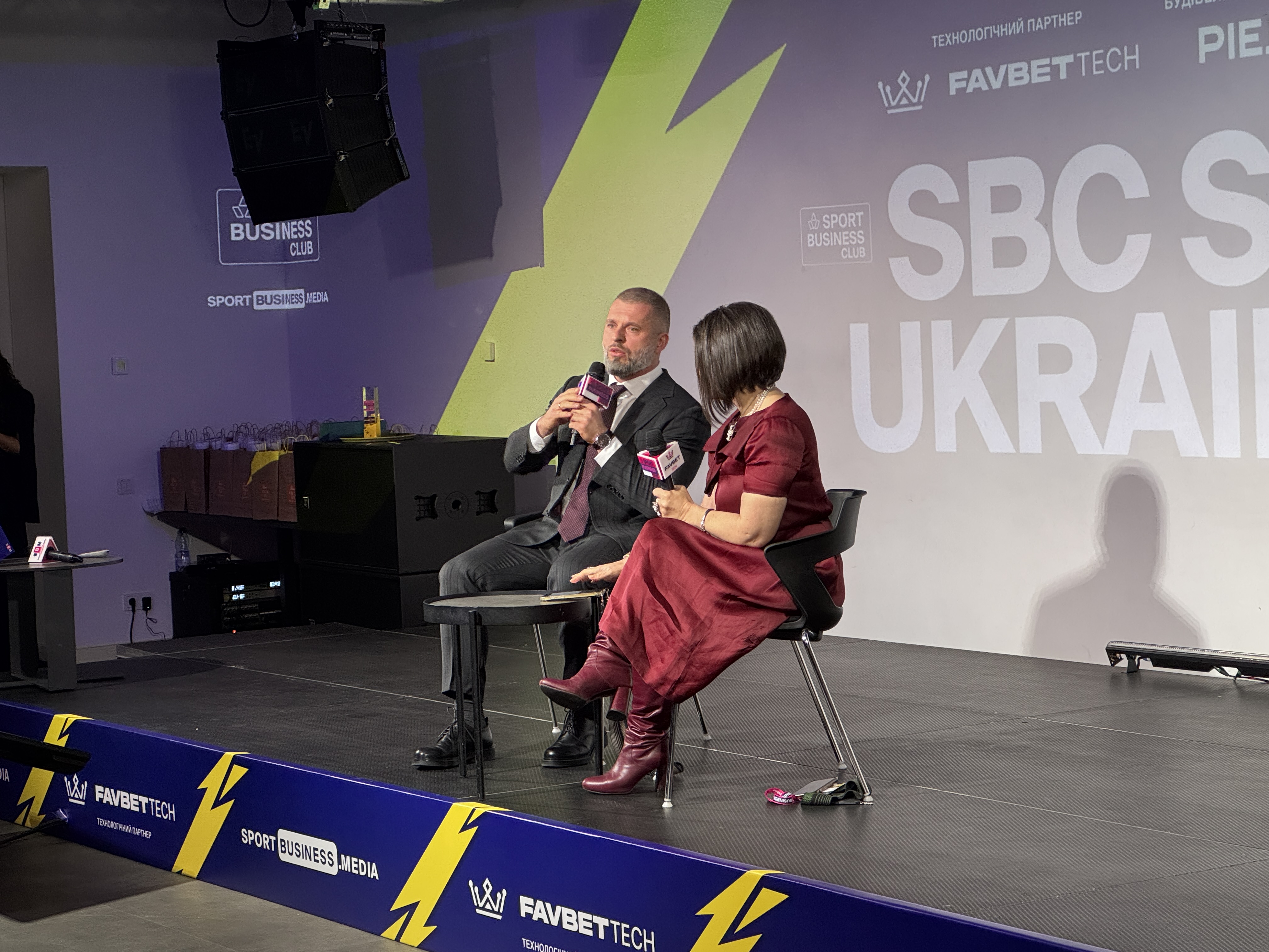 Спортивный букинг. Фото: Олег Шапаренко