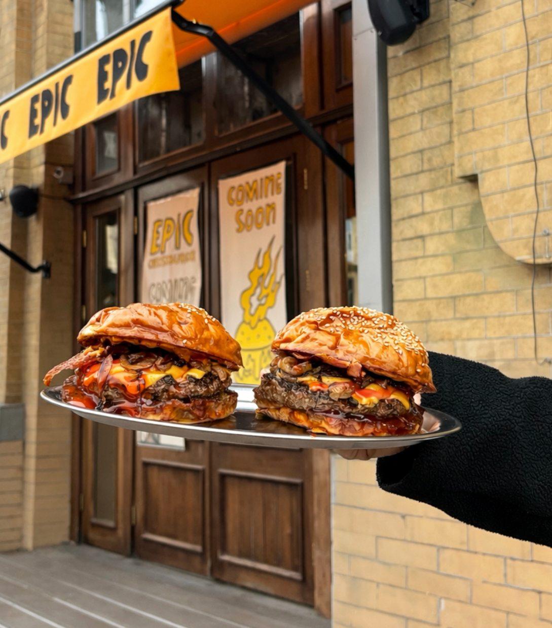 Epic Cheeseburger відкривається в Києві: сирні ванни та бургери тепер на Бессарабці фото 1