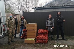 Накормят: в Чернобыль доставили еду для пострадавших животных фото 1
