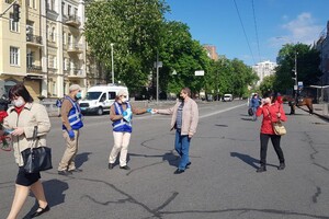 Досмотр, кордон и дезинфекция: что сегодня происходит в Киеве фото 5
