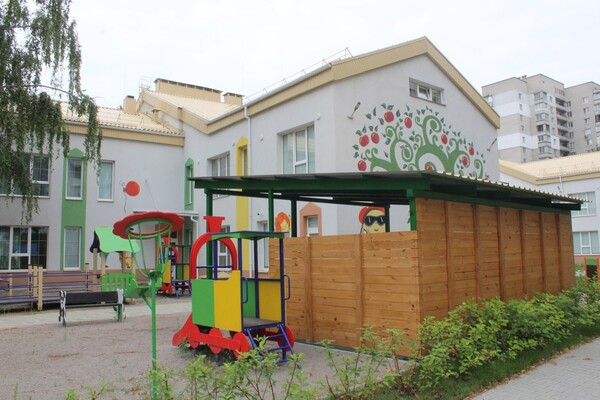 Мелким на радость: в Дарницком районе готовят к открытию новый детсад фото 3