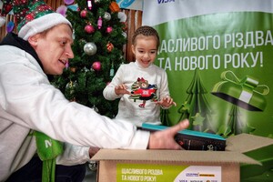 NOVUS спільно із Visa організував зимове свято для дітей: як це було фото 4